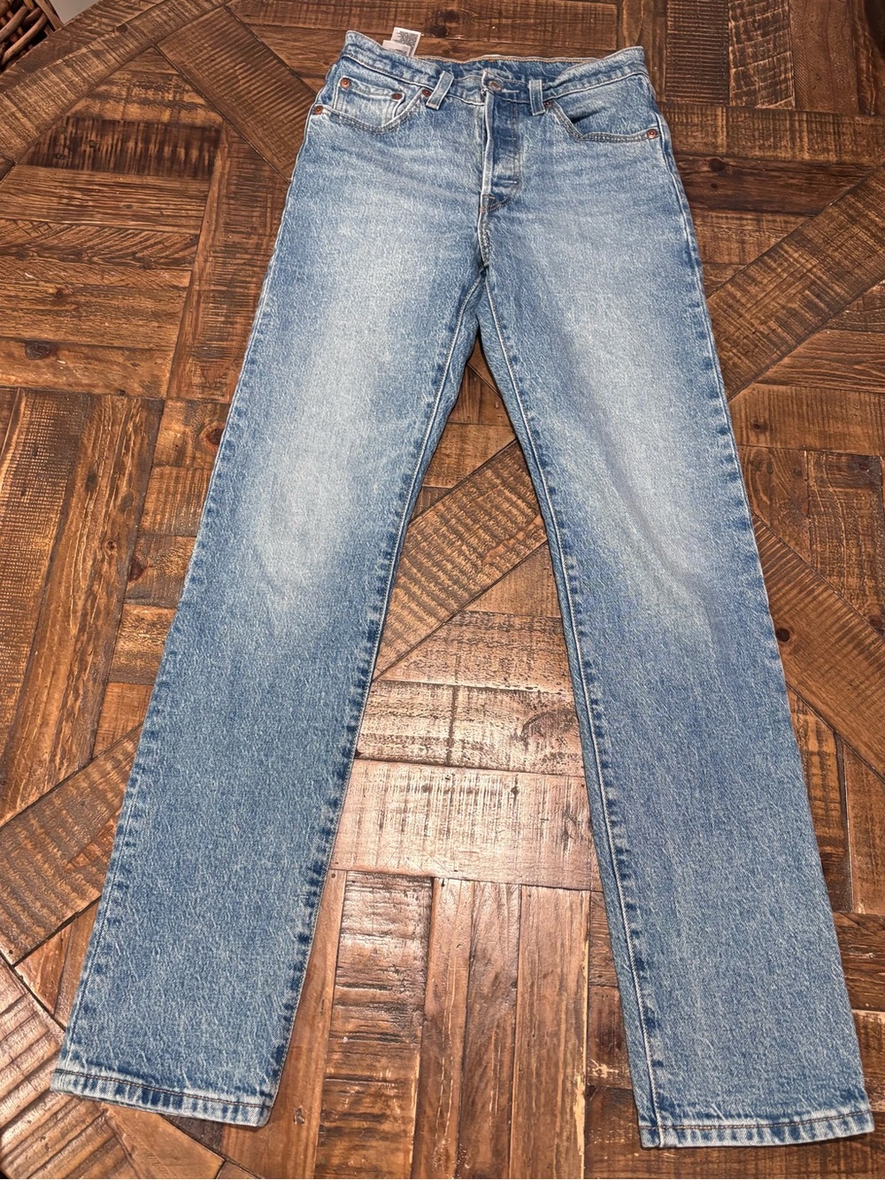 Levi's 501 Women's Straight Leg Jeans - Faded Blue Wash 24 W 31 L